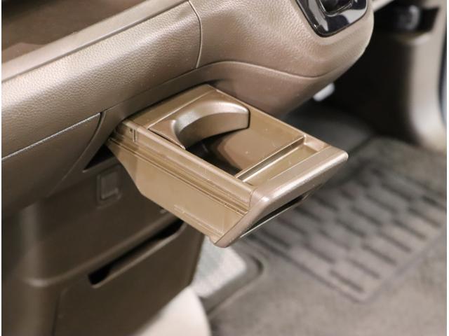 N-BOX L 衝突回避支援ブレーキ I-STOP PW パワステ Sヒーター スマ-トキ- Bカメ 地デジTV ナビ&TV 横滑り防止 LEDライト エアコン付き DVD Wエアバック キーレス付 USB(39枚目)