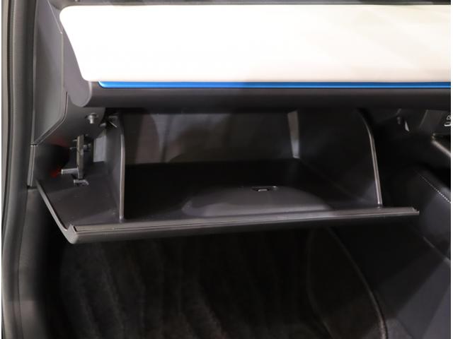 ヴェゼル e:HEVZ・PLaYパッケージ オートクルーズコントロール アイドリングストップ ドラレコ LEDヘッド USB 電動テールゲート 衝突被害軽減システム リヤカメラ フルセグテレビ 横滑り防止装置(40枚目)