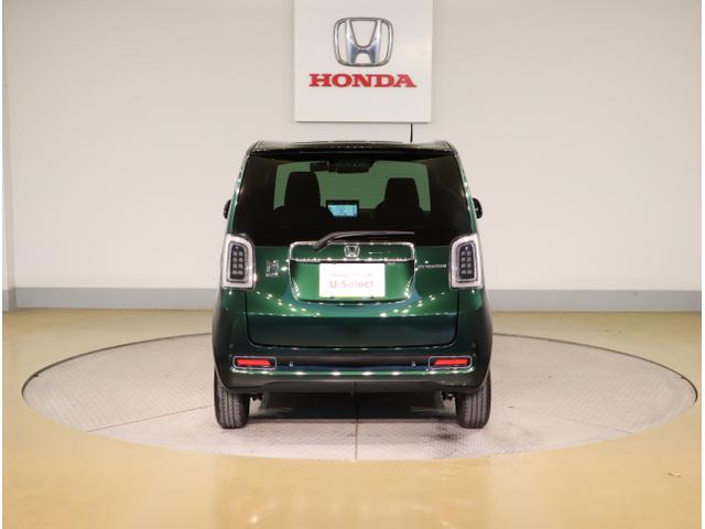 Ｎ－ＯＮＥ プレミアム　ＵＳＢポート　衝突軽減　ＤＶＤ再生　ＥＳＣ　コーナーセンサー　ＬＥＤ　シ－トヒ－タ－　バックカメラ　フルセグ　カーテンエアバック　ナビＴＶ　スマートキー　ＡＡＣ　クルーズコントロール（11枚目）