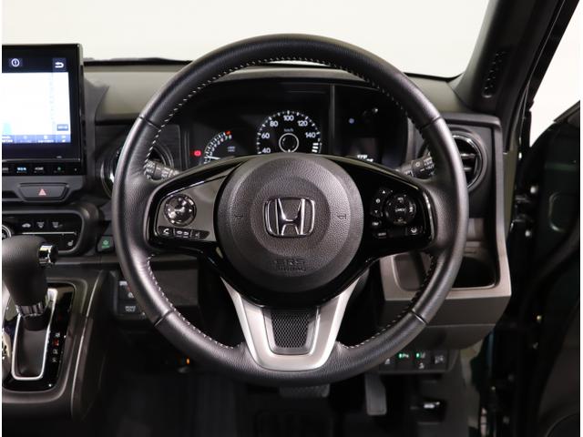 Ｎ－ＯＮＥ プレミアム　ＵＳＢポート　衝突軽減　ＤＶＤ再生　ＥＳＣ　コーナーセンサー　ＬＥＤ　シ－トヒ－タ－　バックカメラ　フルセグ　カーテンエアバック　ナビＴＶ　スマートキー　ＡＡＣ　クルーズコントロール（19枚目）