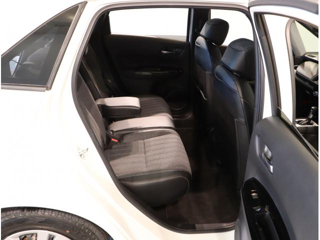 フィット ｅ：ＨＥＶホーム　前後誤発進抑制機能　クリソナ　助手席エアバッグ　運転席エアバッグ　アイドリングストップ　ＬＥＤライト　ＵＳＢ接続　バックカメラ　ＡＢＳ　サイドエアバッグ　オートクルーズコントロール（36枚目）