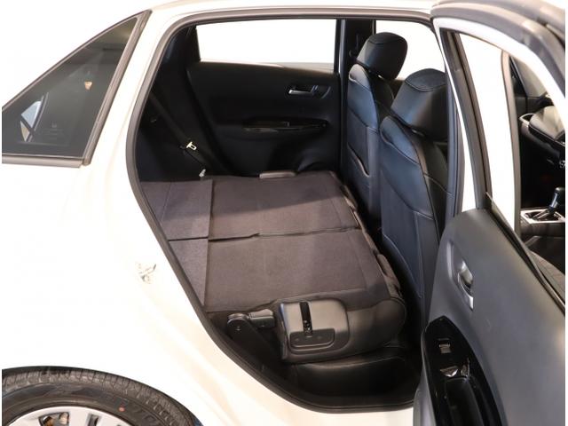 フィット ｅ：ＨＥＶホーム　前後誤発進抑制機能　クリソナ　助手席エアバッグ　運転席エアバッグ　アイドリングストップ　ＬＥＤライト　ＵＳＢ接続　バックカメラ　ＡＢＳ　サイドエアバッグ　オートクルーズコントロール（38枚目）