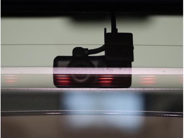 ZR-V e:HEVZ特別仕様車ブラックスタイル アラウンドビューモニター LEDヘッドランプ スマ-トキ- クルコン ETC車載器 電動シート オートライト ドライブレコーダー シートヒーター 本革シート(6枚目)