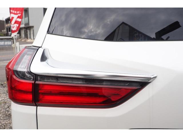 LX570 モデリタエアロパノラミックビューモニターモデリスタスポーツマフラープリクラッシュリアエンターテイメント3眼LEDヘッドライトパワーバックドア(44枚目)