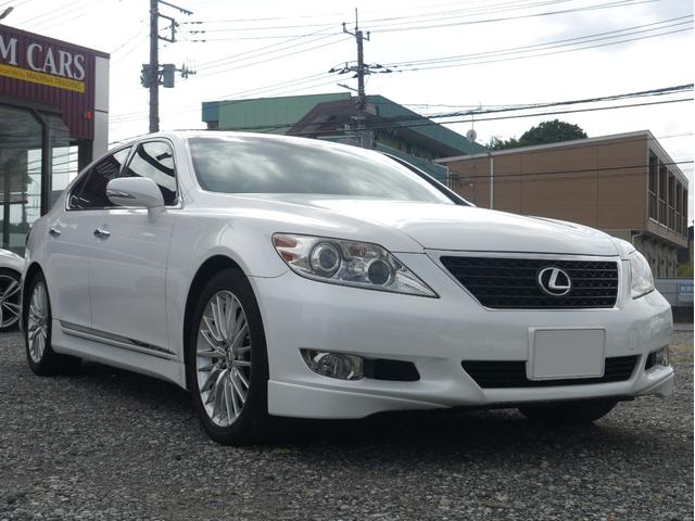 ＬＳ ＬＳ４６０　バージョンＳＺ　Ｉパッケージ　ワンオーナー　セミアリンレザー　アルカンターラルーフ　全席シートヒーター　前席シートクーラー　クルーズコントロール　パドルシフト　純正１９インチＡＷ　シートメモリー　バックカメラ　Ｂｌｕｅｔｏｏｔｈ（2枚目）