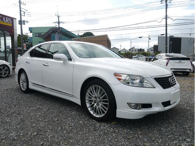 ＬＳ ＬＳ４６０　バージョンＳＺ　Ｉパッケージ　ワンオーナー　セミアリンレザー　アルカンターラルーフ　全席シートヒーター　前席シートクーラー　クルーズコントロール　パドルシフト　純正１９インチＡＷ　シートメモリー　バックカメラ　Ｂｌｕｅｔｏｏｔｈ（46枚目）