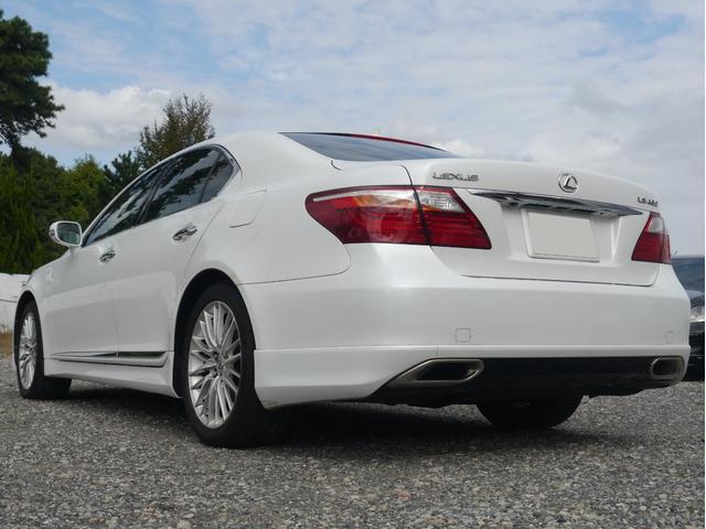 ＬＳ ＬＳ４６０　バージョンＳＺ　Ｉパッケージ　ワンオーナー　セミアリンレザー　アルカンターラルーフ　全席シートヒーター　前席シートクーラー　クルーズコントロール　パドルシフト　純正１９インチＡＷ　シートメモリー　バックカメラ　Ｂｌｕｅｔｏｏｔｈ（49枚目）