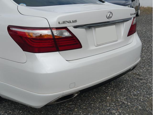 ＬＳ ＬＳ４６０　バージョンＳＺ　Ｉパッケージ　ワンオーナー　セミアリンレザー　アルカンターラルーフ　全席シートヒーター　前席シートクーラー　クルーズコントロール　パドルシフト　純正１９インチＡＷ　シートメモリー　バックカメラ　Ｂｌｕｅｔｏｏｔｈ（51枚目）