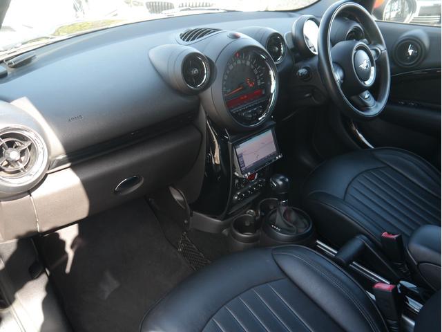 MINI ジョンクーパーワークス クロスオーバー 正規ディーラー車 4WD ビルシュタイン車高調 TWS鍛造18インチ レザー調シートカバー 社外ナビ 地デジ Bluetooth バックカメラ ドライブレコーダー シートヒーター パドルシフト ETC(32枚目)