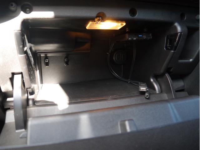 MINI ジョンクーパーワークス クロスオーバー 正規ディーラー車 4WD ビルシュタイン車高調 TWS鍛造18インチ レザー調シートカバー 社外ナビ 地デジ Bluetooth バックカメラ ドライブレコーダー シートヒーター パドルシフト ETC(33枚目)