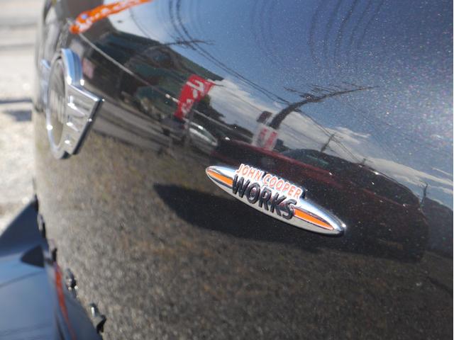 MINI ジョンクーパーワークス クロスオーバー 正規ディーラー車 4WD ビルシュタイン車高調 TWS鍛造18インチ レザー調シートカバー 社外ナビ 地デジ Bluetooth バックカメラ ドライブレコーダー シートヒーター パドルシフト ETC(36枚目)