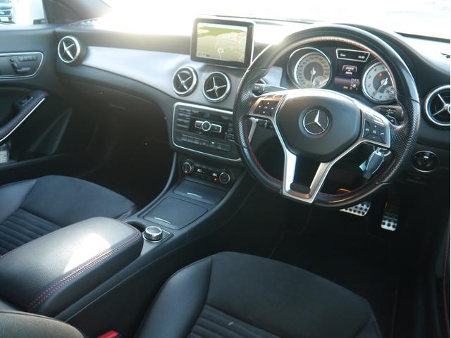 CLAクラス CLA250 AMGスポーツパッケージ レーダーセーフティー サンルーフ ハイビームアシスト ハーフレザーシート ブラインドスポットモニター レーンキープアシスト ディストロニック 純正18インチAW 純正ナビ(9枚目)