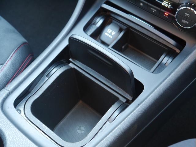 CLAクラス CLA250 AMGスポーツパッケージ レーダーセーフティー サンルーフ ハイビームアシスト ハーフレザーシート ブラインドスポットモニター レーンキープアシスト ディストロニック 純正18インチAW 純正ナビ(25枚目)