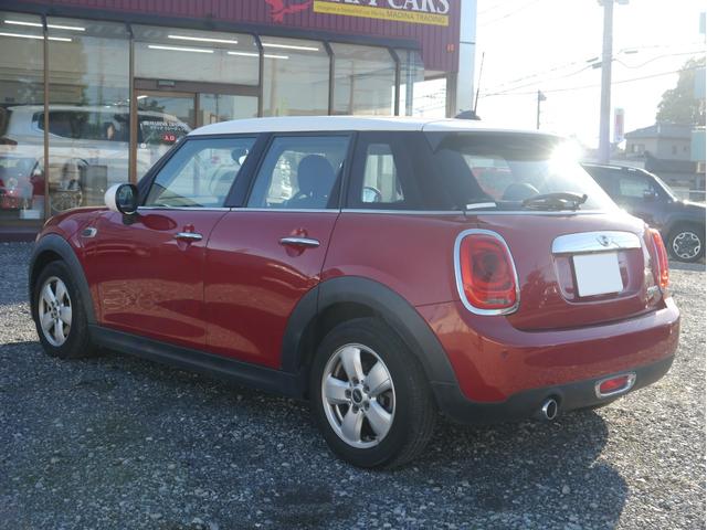 MINI クーパー ワンオーナー ディーラー整備記録H28/29/31/R3/5/7年 LEDヘッドライト LEDテール バックカメラ プッシュスタート 障害物センサー Bluetooth オートエアコン 純正15インチ(44枚目)