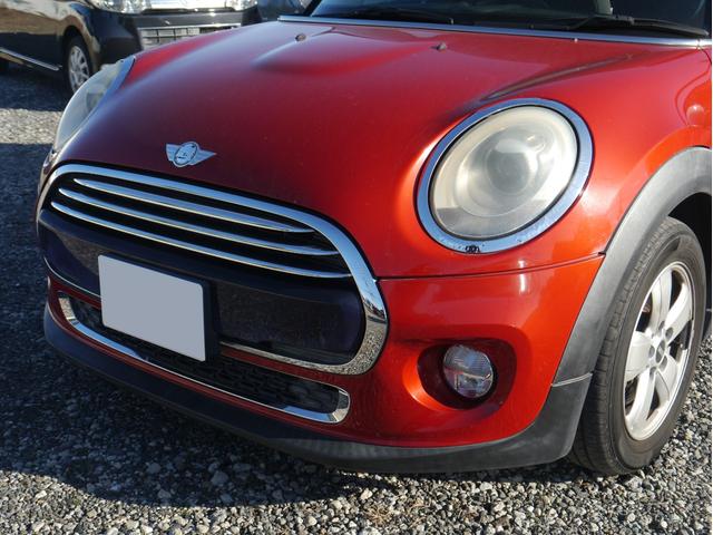 MINI クーパー ワンオーナー ディーラー整備記録H28/29/31/R3/5/7年 LEDヘッドライト LEDテール バックカメラ プッシュスタート 障害物センサー Bluetooth オートエアコン 純正15インチ(50枚目)