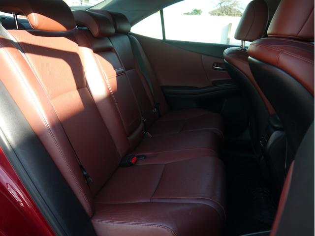 HS HS250h バージョンI ワンオーナー 元法人車 整備記録簿H26/28/29/R1/3/5/7年 セミア二リン本革シート シートヒーター・クーラー ウッドコンビハンドル バック・フロントカメラ 障害物センサー 地デジ ETC(28枚目)