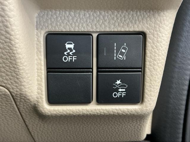 N-BOX G・Lホンダセンシング ホンダ認定中古車 レンタカーアップ レーダブレーキ Aストップ ESC キーフリーシステム LEDライト オートライト バックM USB スマートキー クルコン ETC 両席エアバック エアコン(10枚目)