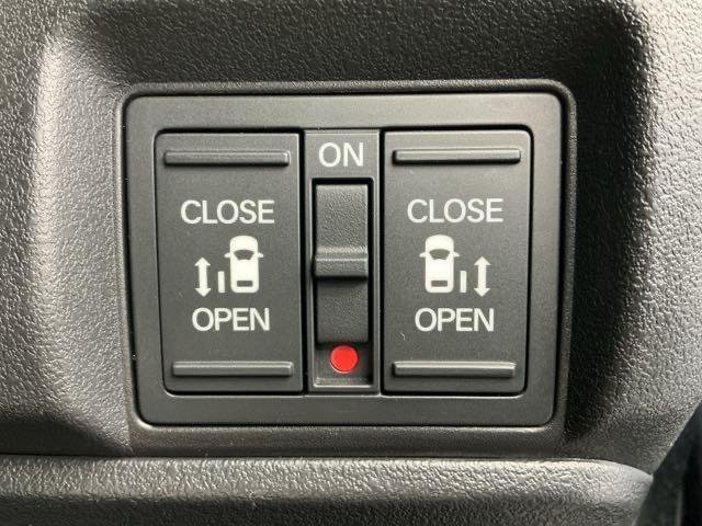 N-BOXカスタム ベースグレード ホンダ認定中古車 デモカー 純正ドラレコ W電動ドア USB接続 CMBS Dレコ オートエアコン スマートキ LED 盗難防止装置 クルコン ETC バックカメラ フルセグTV パワーステアリング(11枚目)