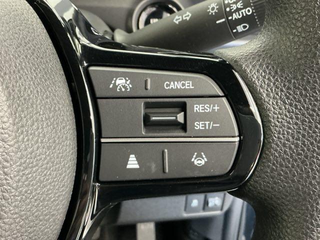 N-BOXカスタム ベースグレード ホンダ認定中古車 デモカー 純正ドラレコ W電動ドア USB接続 CMBS Dレコ オートエアコン スマートキ LED 盗難防止装置 クルコン ETC バックカメラ フルセグTV パワーステアリング(13枚目)