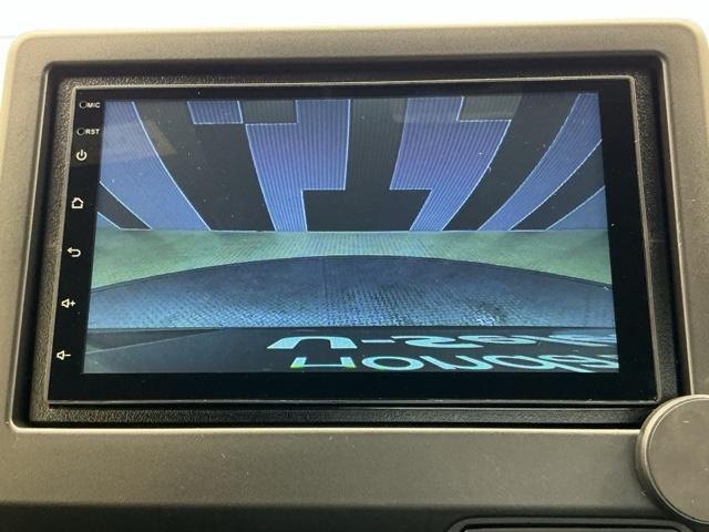 Ｎ－ＯＮＥ プレミアム　ホンダ認定中古車　ＵＳＢポート　ワンオーナー車　衝突軽減　ＥＳＣ　コーナーセンサー　ＬＥＤ　シ－トヒ－タ－　バックカメラ　カーテンエアバック　スマートキー　ＡＡＣ　クルーズコントロール　ＥＴＣ　ＡＢＳ（7枚目）