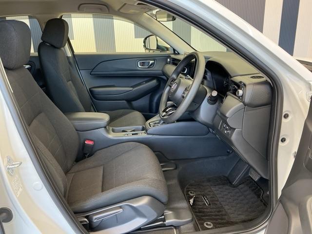 ヴェゼル G ホンダ認定中古車 バックカメラ ETC 前後センサー リヤカメラ 盗難防止装置 記録簿 AAC オートクルーズコントロール スマートキ- キーフリー LEDランプ PW VSA USB Wエアバッグ(14枚目)