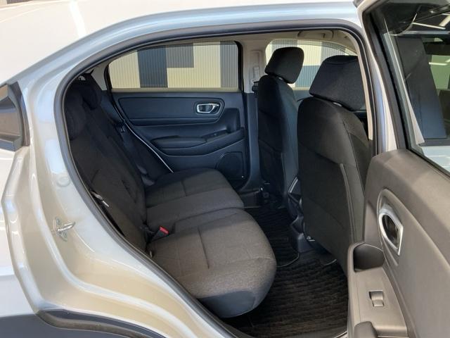 ヴェゼル G ホンダ認定中古車 バックカメラ ETC 前後センサー リヤカメラ 盗難防止装置 記録簿 AAC オートクルーズコントロール スマートキ- キーフリー LEDランプ PW VSA USB Wエアバッグ(15枚目)