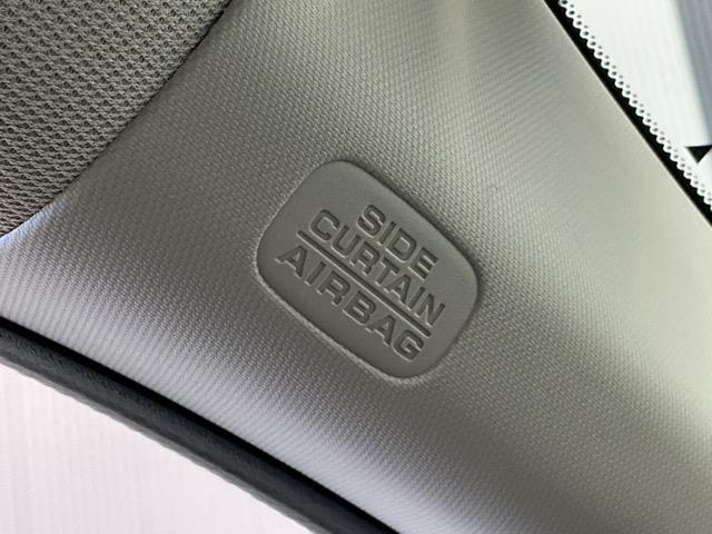 ZR-V X ホンダ認定中古車 デモカー 純正ドラレコ クリアランスソナー 地デジ Bカメ オートクルーズコントロール ESC サイドカーテンエアバック エアコン 整備記録簿 盗難防止装置 LEDライト USB(15枚目)