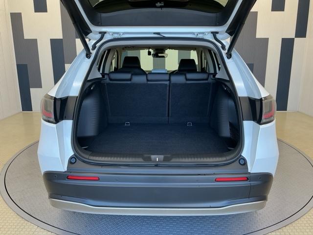 ZR-V X ホンダ認定中古車 デモカー 純正ドラレコ クリアランスソナー 地デジ Bカメ オートクルーズコントロール ESC サイドカーテンエアバック エアコン 整備記録簿 盗難防止装置 LEDライト USB(22枚目)