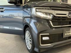 Ĺ��̿�������ϡ�������̤ޤǤ�����®�٤��ᤤ�̣ţĥإåɥ饤�ȤǤ���­������������磻�ɤ˾Ȥ餷�Ƥ����ե����饤���դ��Ǥ��� 3