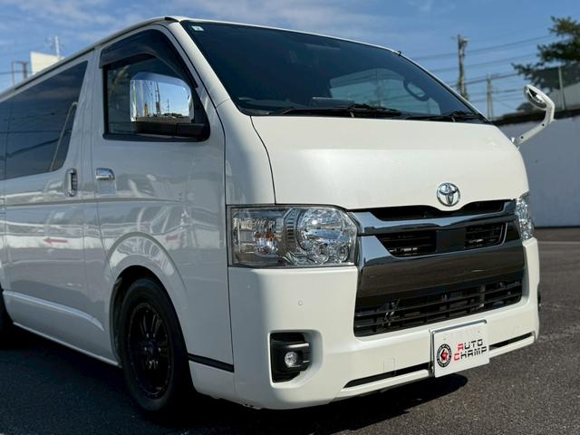 ハイエースバン スーパーＧＬ　ダークプライムＩＩ　ＥＴＣ　バックカメラ　ＴＶ　クリアランスソナー　レーンアシスト　衝突被害軽減システム　両側電動スライドドア　オートマチックハイビーム　オートライト　スマートキー　電動格納ミラー　ＡＴ　アルミホイール（12枚目）