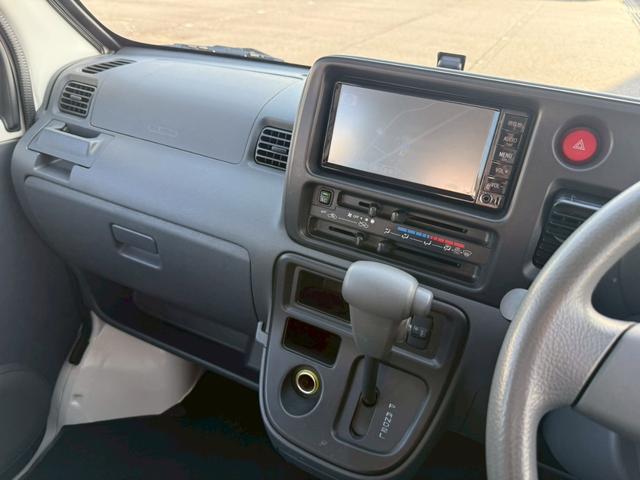 ピクシスバン スペシャル　ＡＴ　ナビ　ＴＶ　両側スライドドア　エアコン　運転席エアバッグ　助手席エアバッグ　ＣＤ　ミュージックプレイヤー接続可　Ｂｌｕｅｔｏｏｔｈ（4枚目）