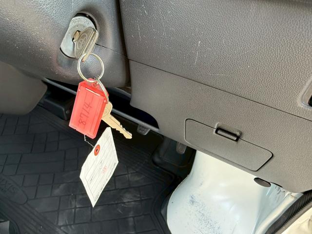 ピクシスバン スペシャル　ＡＴ　ナビ　ＴＶ　両側スライドドア　エアコン　運転席エアバッグ　助手席エアバッグ　ＣＤ　ミュージックプレイヤー接続可　Ｂｌｕｅｔｏｏｔｈ（9枚目）