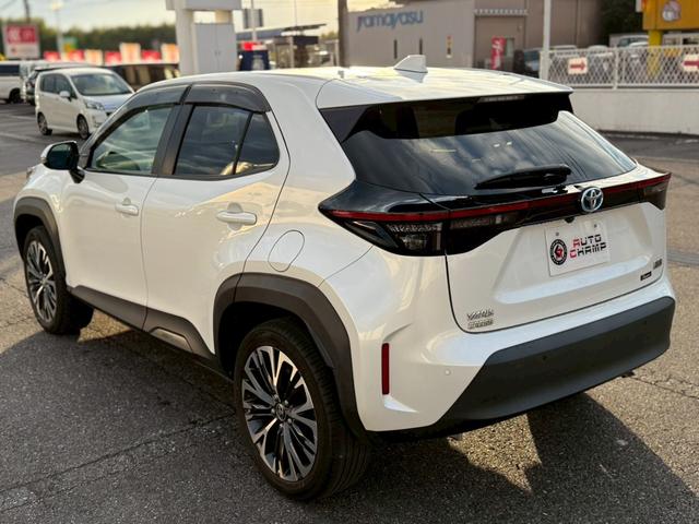 ヤリスクロス ハイブリッドZ ETC 全周囲カメラ クリアランスソナー オートクルーズコントロール レーンアシスト パワーシート 衝突被害軽減システム TV オートマチックハイビーム オートライト LEDヘッドランプ(16枚目)