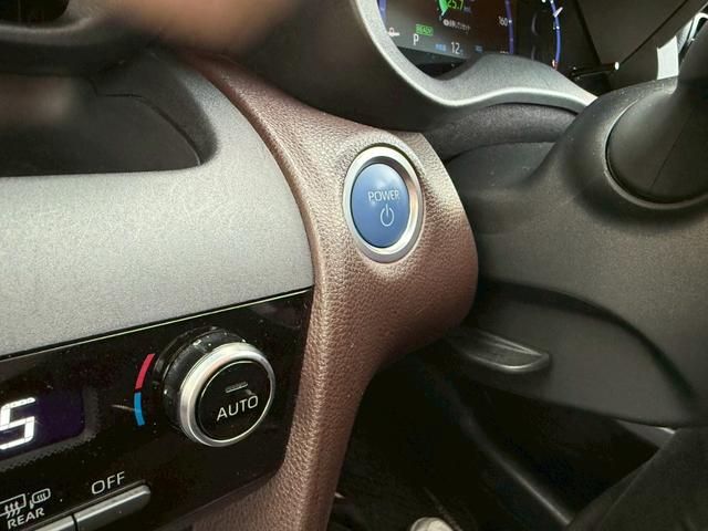 ヤリスクロス ハイブリッドZ ETC 全周囲カメラ クリアランスソナー オートクルーズコントロール レーンアシスト パワーシート 衝突被害軽減システム TV オートマチックハイビーム オートライト LEDヘッドランプ(35枚目)