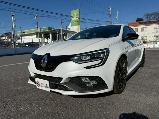 メガーヌ 　バックカメラ　クリアランスソナー　アルミホイール　アイドリングストップ　電動格納ミラー　シートヒーター　ＭＴ　Ｂｌｕｅｔｏｏｔｈ　エアコン　パワーウィンドウ（12枚目）