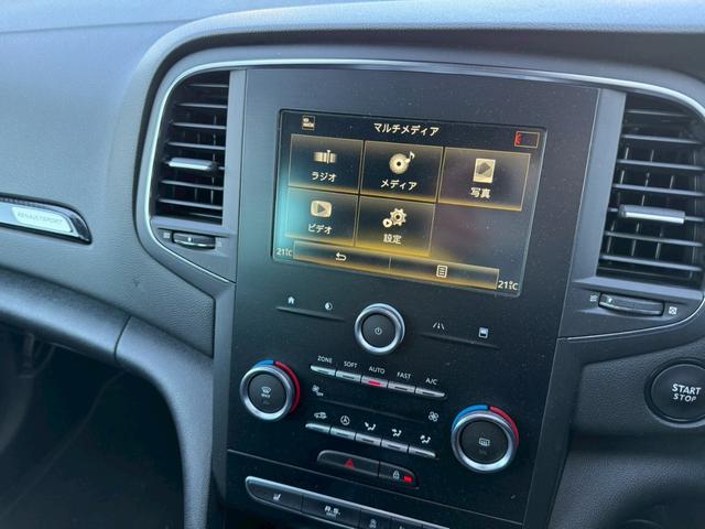 メガーヌ 　バックカメラ　クリアランスソナー　アルミホイール　アイドリングストップ　電動格納ミラー　シートヒーター　ＭＴ　Ｂｌｕｅｔｏｏｔｈ　エアコン　パワーウィンドウ（26枚目）