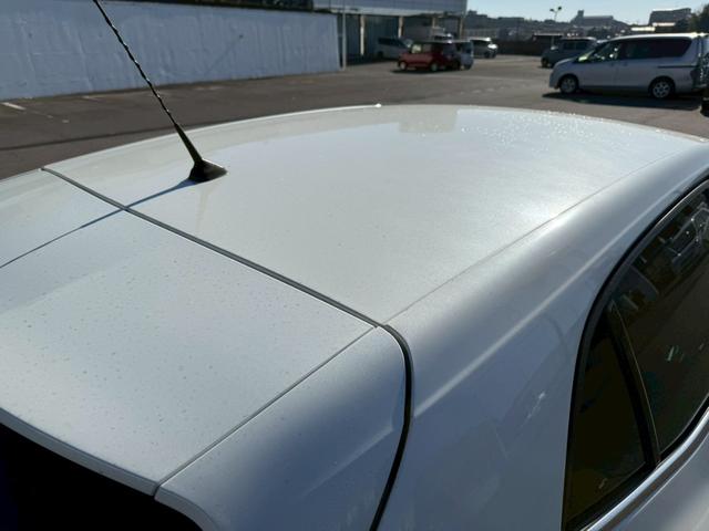 メガーヌ 　バックカメラ　クリアランスソナー　アルミホイール　アイドリングストップ　電動格納ミラー　シートヒーター　ＭＴ　Ｂｌｕｅｔｏｏｔｈ　エアコン　パワーウィンドウ（40枚目）