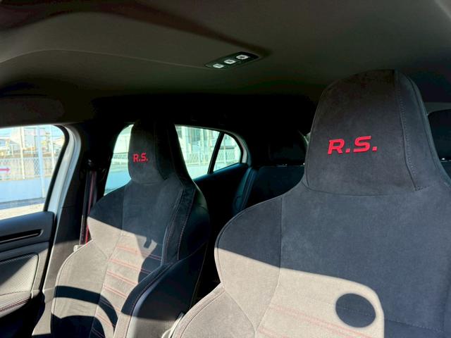 メガーヌ 　バックカメラ　クリアランスソナー　アルミホイール　アイドリングストップ　電動格納ミラー　シートヒーター　ＭＴ　Ｂｌｕｅｔｏｏｔｈ　エアコン　パワーウィンドウ（41枚目）