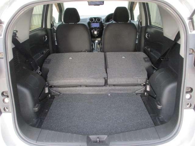 ノート １．２　ｅ－ＰＯＷＥＲ　Ｘ　インテリキー・エマージェンシーブレーキ・　禁煙　３６０°カメラ　記録簿付　運転席助手席エアバック　レーンキープ　ＡＵＴＯエアコン　盗難防止システム　ナビＴＶ　運転席エアバッグ　キーレスエントリー　ドラレコ　パワーウィンドウ　パワステ　ＡＢＳ（17枚目）