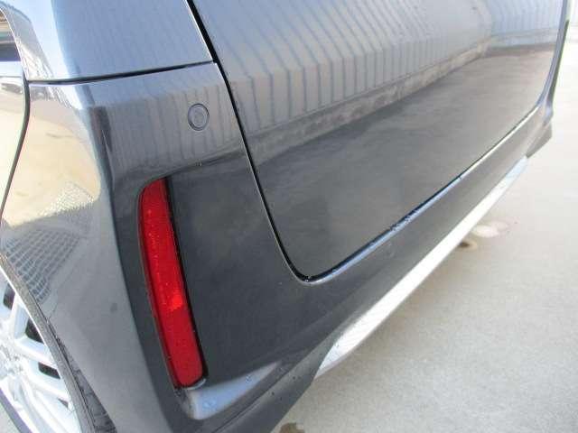 Ｎ－ＢＯＸカスタム カスタム　６６０　Ｌ　ターボ　スマートキー・衝突軽減ブレーキ　衝突軽減ブレーキサポート　ＬＥＤヘッドライ　１オーナー　アルミ　禁煙　アイドリングＳ　ＰＳ　カーテンエアバック　エアバック　ＡＡＣ　ＡＢＳ　バックカメラ付き　ＥＴＣ　Ｗエアバッグ　クルーズコントロール（12枚目）