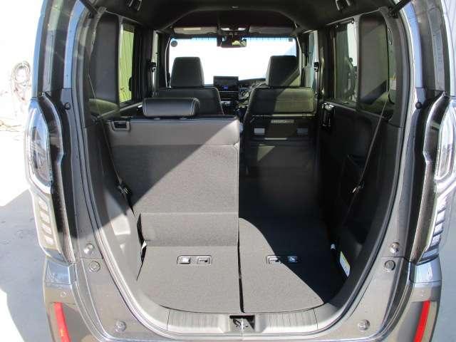 Ｎ－ＢＯＸカスタム カスタム　６６０　Ｌ　ターボ　スマートキー・衝突軽減ブレーキ　衝突軽減ブレーキサポート　ＬＥＤヘッドライ　１オーナー　アルミ　禁煙　アイドリングＳ　ＰＳ　カーテンエアバック　エアバック　ＡＡＣ　ＡＢＳ　バックカメラ付き　ＥＴＣ　Ｗエアバッグ　クルーズコントロール（14枚目）