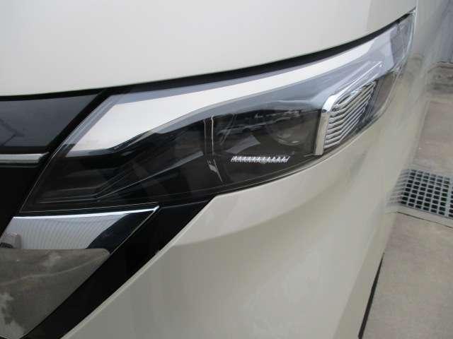 ルークス 660 ハイウェイスターGターボ プロパイロット エディション インテリキー・エマブレ・アラビュー踏み間 両側パワードア アラウンドビュ プリクラッシュセーフティー メモリナビ アダプティブクルコン レーンキープ 禁煙 インテリキ- ETC LEDヘッドライト アイドリングストップ ドライブレコーダー(6枚目)