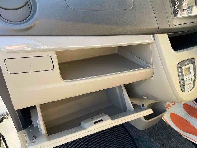 ムーヴ X SA 衝突被害軽減システム オートライト スマートキー アイドリングストップ 電動格納ミラー ベンチシート CVT 盗難防止システム ABS ESC CD アルミホイール(40枚目)