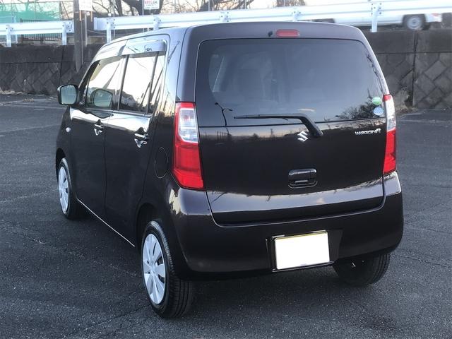 ワゴンＲ ＦＸ　車検令和９年１月まで　走行距離３．３万キロ台　エネチャージ　アイドリングストップ　社外ナビゲーション　フルセグＴＶ　Ｂｌｕｅｔｏｏｔｈ対応　キーレスエントリー　ＥＴＣ車載器（9枚目）