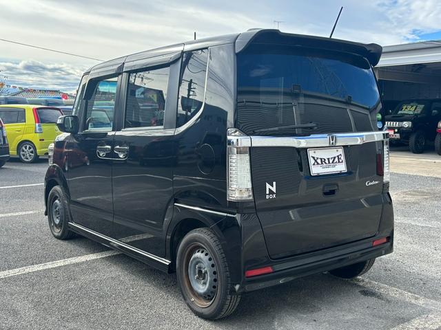 Ｎ－ＢＯＸカスタム Ｇ・Ａパッケージ　フル装備　スマートキー　プッシュスタート　ＨＩＤ　アイドリングストップ　ベンチシート（8枚目）