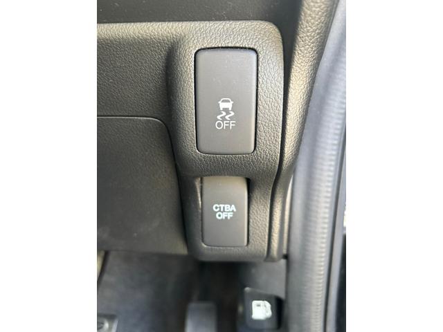 Ｎ－ＢＯＸカスタム Ｇ・Ａパッケージ　フル装備　スマートキー　プッシュスタート　ＨＩＤ　アイドリングストップ　ベンチシート（15枚目）