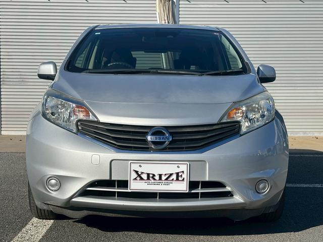 ノート X エマージェンシーブレーキパッケージ フル装備 純正フルセグナビ ETC スマートキー プッシュスタート アイドリングストップ エマージェンシーブレーキ(2枚目)