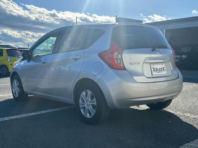 ノート X エマージェンシーブレーキパッケージ フル装備 純正フルセグナビ ETC スマートキー プッシュスタート アイドリングストップ エマージェンシーブレーキ(8枚目)