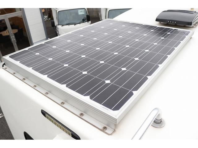 カムロード トヨタ ナッツrv製クレソンボヤージュx15thアニバーサリー 2サブ 発電機 家庭用ac ff ソーラー リアクーラー インバーター マックスファン シンク 冷蔵庫 電子レンジ ボトロニック残量計 茨城県 ナッツrv製クレソンボヤージュx15th