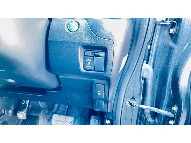 N-BOXカスタム G・Lパッケージ(22枚目)